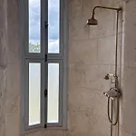 Couette-café Chateau De La Goujonnerie 4*