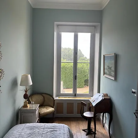 Bed and Breakfast Chateau De La Goujonnerie 4*