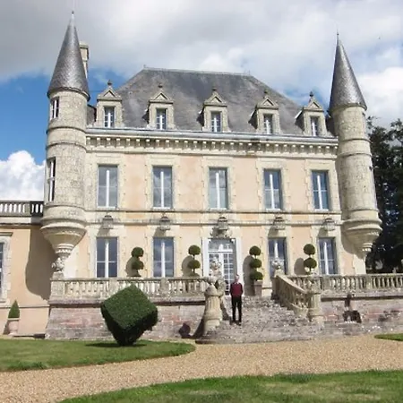 Bed and Breakfast Chateau De La Goujonnerie