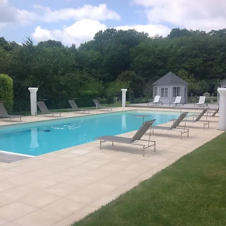 לינה וארוחת בוקר Chateau De La Goujonnerie Loge-Fougereuse
