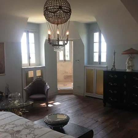 Chateau De La Goujonnerie 4*