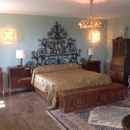 Couette-café Chateau De La Goujonnerie Loge-Fougereuse