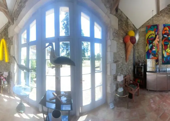 シャトー デ ラ グジューネリ 4* Loge-Fougereuse