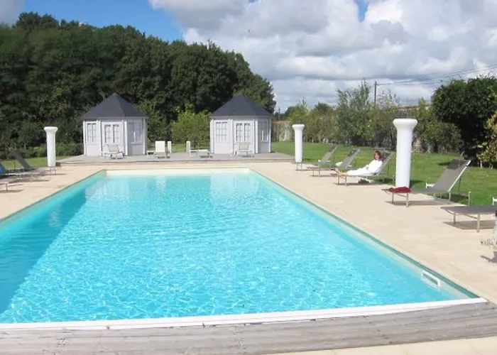 Chateau De La Goujonnerie