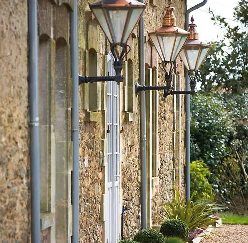 Chateau De La Goujonnerie 4*